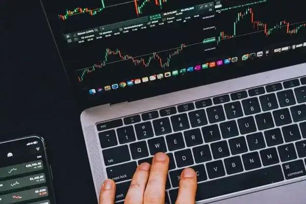 Mercado de valores en Perú: lo que debes saber para empezar